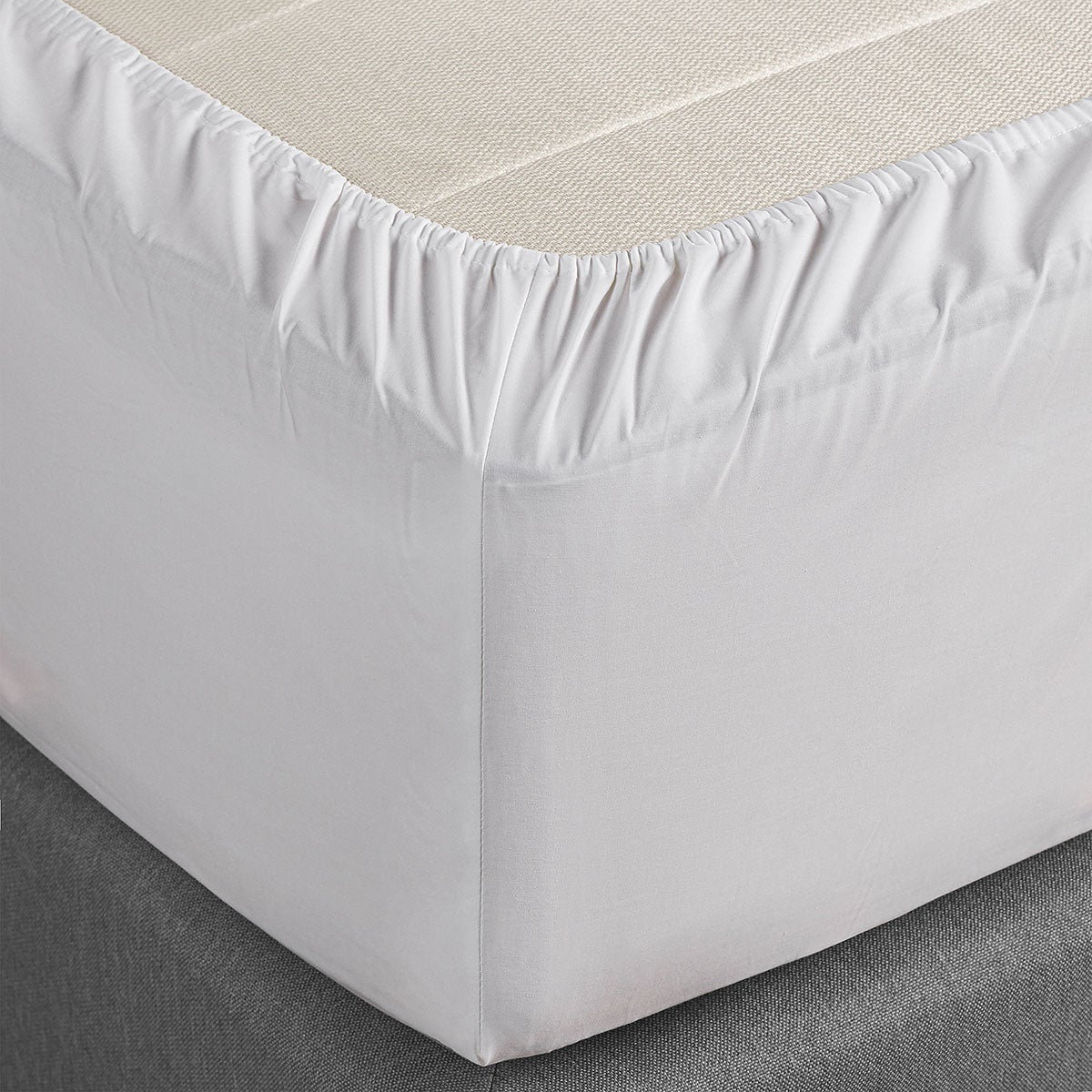 Sábana 220 Hilos Polycotton Bordada Hoja